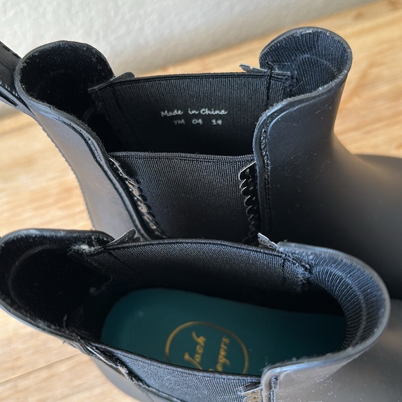 Jack Rodger’s Ankle Rainboots - Picture 2 of 3